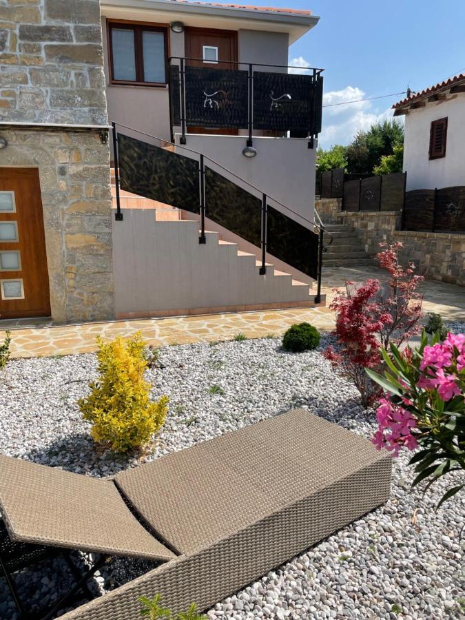 Villa Sanela Pobegi Bagian luar foto