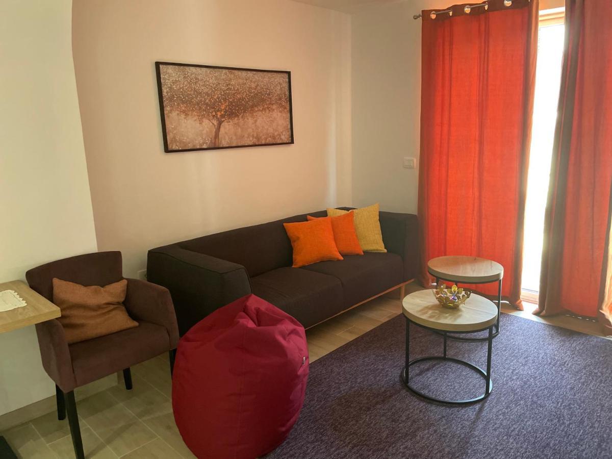 Villa Sanela Pobegi Bagian luar foto